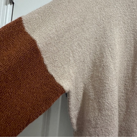 Time and Tru Color Block Crewneck Sweater Women’s Size XXXL Tan Blue Winter - Picture 6 of 16